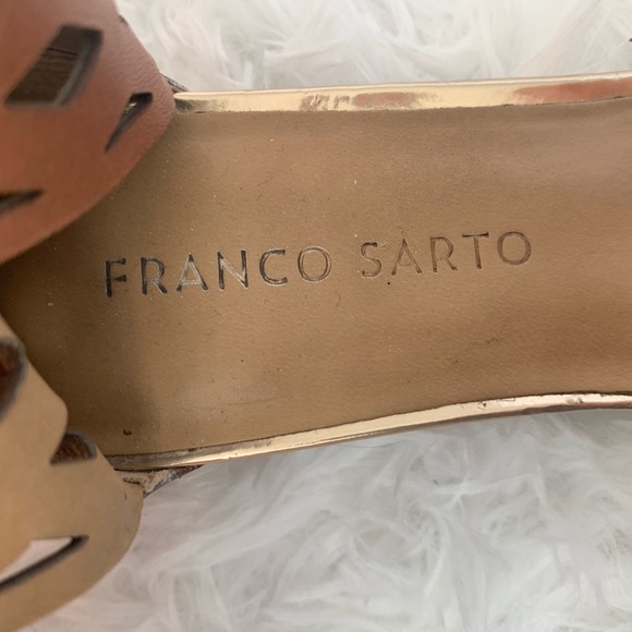 Tiny Wedge Italian Leather sandles - Picture 3 of 4